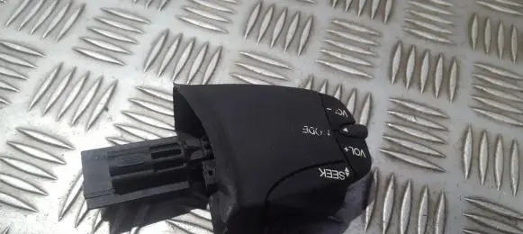 Ford Focus Multifunctional control switch/knob 98ab14k147ac