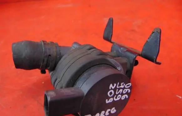 Volkswagen Touareg I Water pump