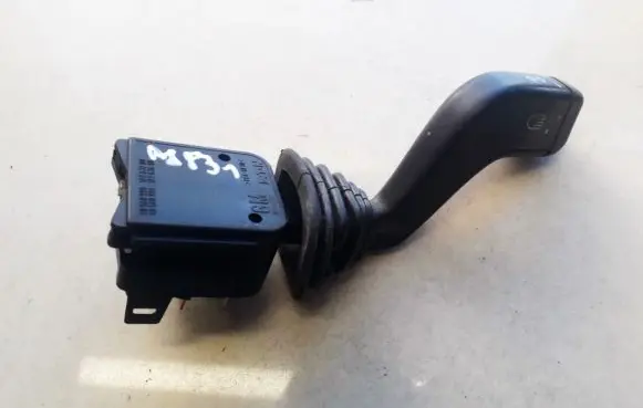 Opel Zafira A Indicator stalk 90560990 90560991