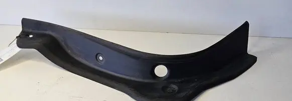 BMW 4 F36 Gran coupe Rear/tail light trim molding 7322297 204094T0