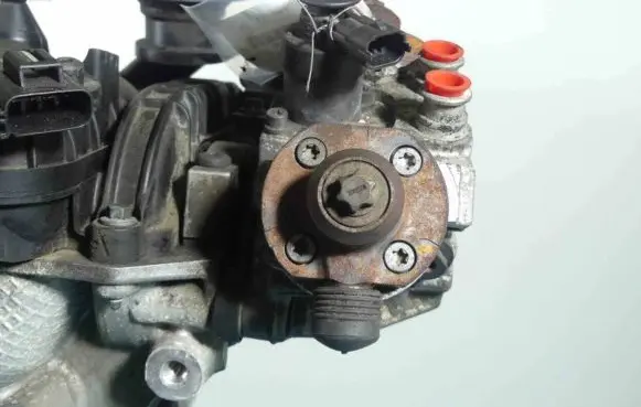 Volvo V60 Fuel injection high pressure pump 0445010681 IMPRK1337441