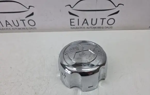 Mitsubishi Pajero Sport I Original wheel cap MB816581