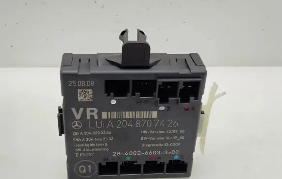 Mercedes-Benz C W204 Door control unit/module A2048707426 A2048200226 A2044422332