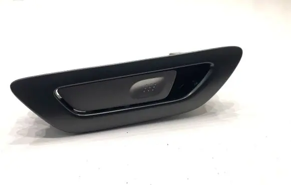 Lexus LBX Front door interior handle 