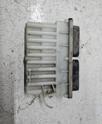 Coolant fan relay