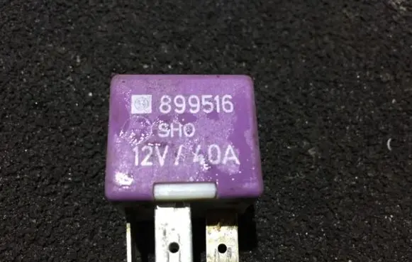 Volkswagen PASSAT B5 Other relay 431951253g 899516