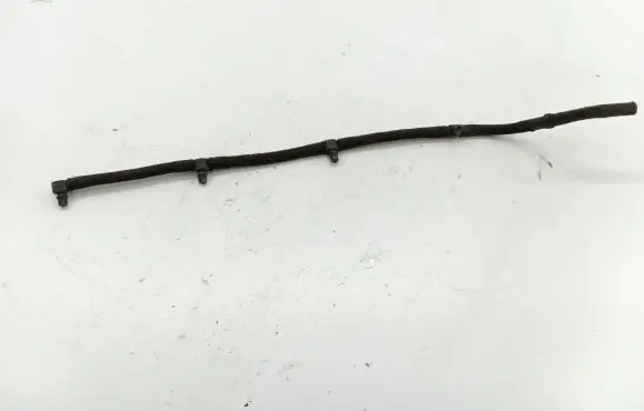 KIA Carens II Fuel return line/hose 