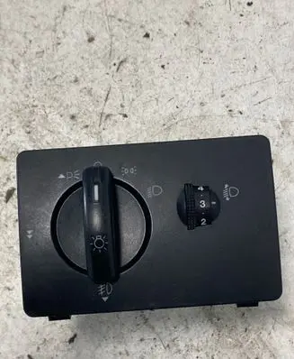 Ford Focus Light switch 7M5T13A024LA