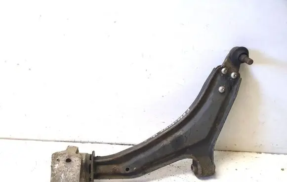 Land Rover Freelander Front lower control arm/wishbone 