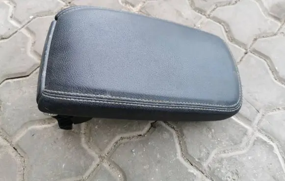 Mercedes-Benz B W246 W242 Armrest 1238829B 10022014 9H15H6T1