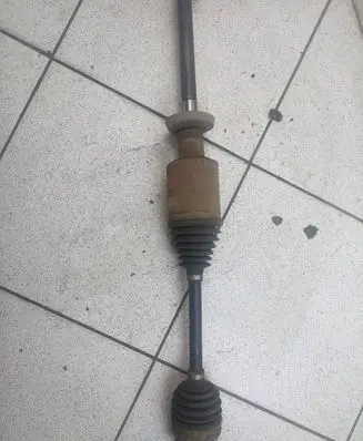 Rear driveshaft