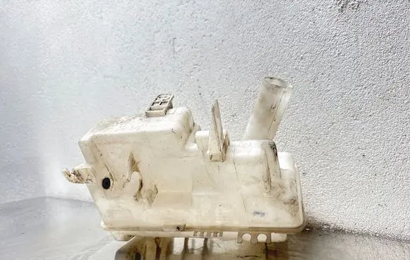 Opel Antara Windshield washer fluid reservoir/tank