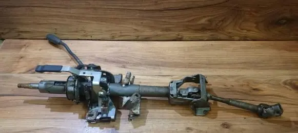 Steering wheel axle