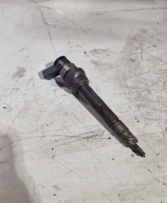 Toyota Verso Fuel injector 0986435245