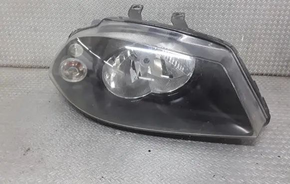 Seat Ibiza III (6L) Headlight/headlamp 6L1941022A