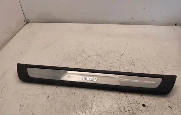 Jeep Grand Cherokee Front sill trim cover 1NC80DX9AB