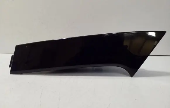 Nissan X-Trail T32 (D)pillar trim (top) 960334CE0A