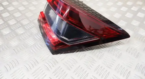 Nissan Juke II F16 Rear/tail lights 265506PA1A