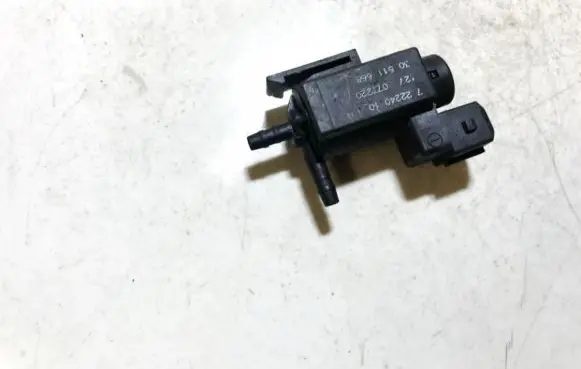 Volvo V70 Turbo solenoid valve 30611668 72224010