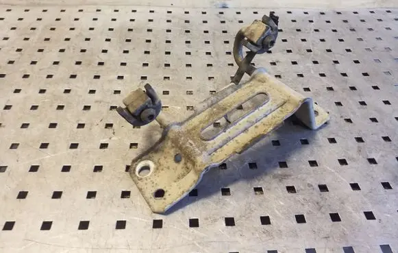 Muffler mount bracket/holder