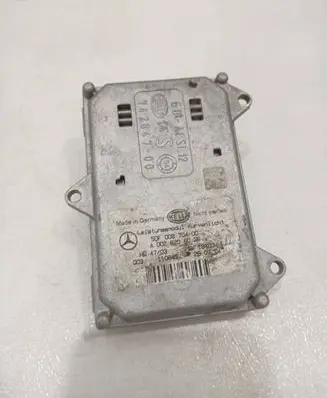 Mercedes-Benz E W211 Headlight ballast module Xenon A0028206026 5DF00870400