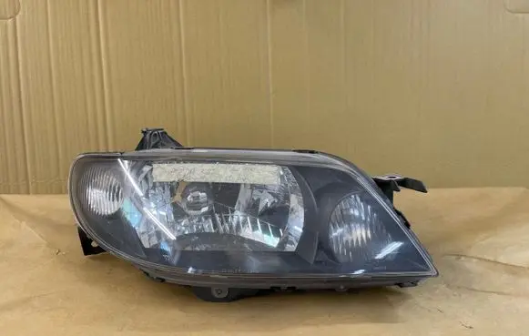 Mazda 323 Headlight/headlamp