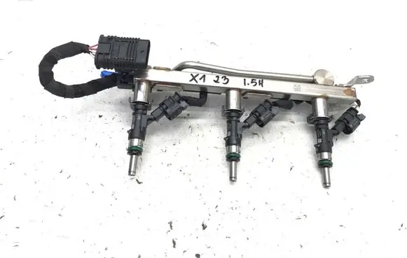 BMW X1 U11 Fuel main line pipe 8483304 8489638 9844492