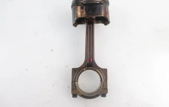 Ford Mondeo Mk III Piston with connecting rod 