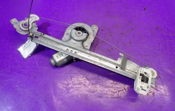 Renault Scenic II - Grand scenic II Rear door window regulator with motor 