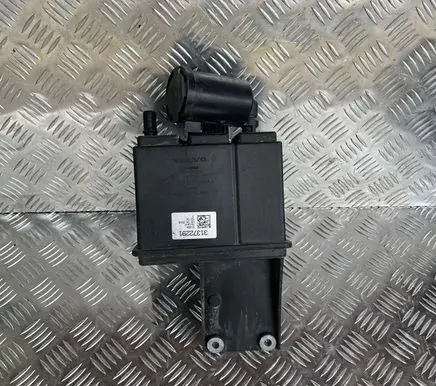 Active carbon filter fuel vapour canister