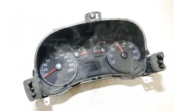 Fiat Doblo Speedometer (instrument cluster) 51762258