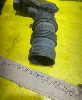 Ford Fiesta Breather hose/pipe 