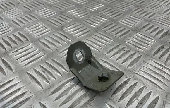 Audi A3 8Y Fender mounting bracket 8Y0821469