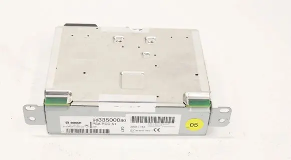 Opel Combo E Radio/CD/DVD/GPS head unit 9833500080