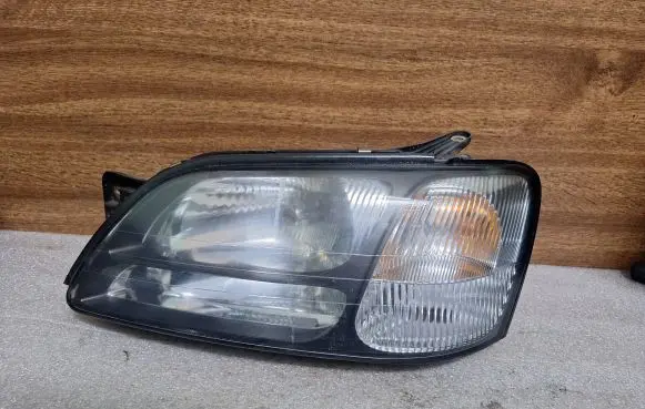 Subaru Legacy Headlight/headlamp