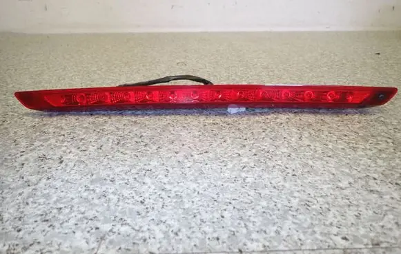 KIA Pro Cee'd I Third/center stoplight 92701-1H5