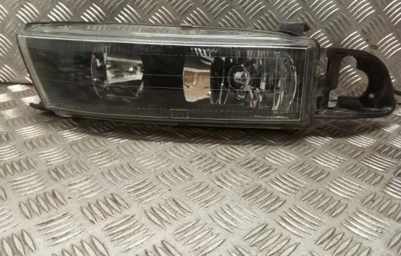 Mitsubishi Galant Headlight/headlamp
