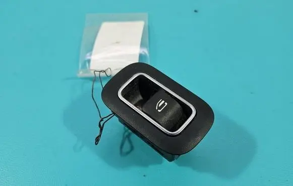 Mercedes-Benz CLA C118 X118 Electric window control switch A1777203502 IMPRK1528745