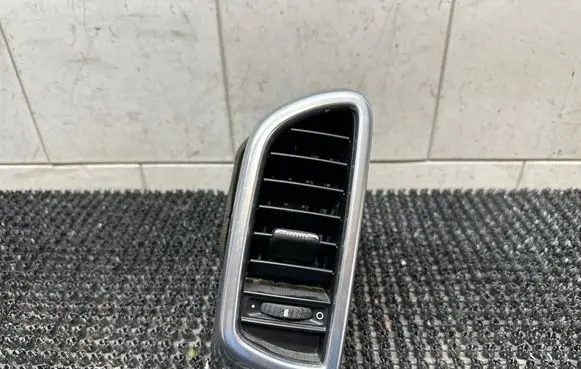 Porsche Cayenne (92A) Dashboard side air vent grill/cover trim 7P5819704A
