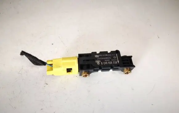 Audi A4 S4 B7 8E 8H Airbag deployment crash/impact sensor 8e0959643b