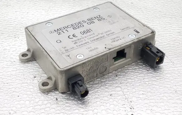 Mercedes-Benz E W211 Bluetooth control unit module 2118200885 09701212