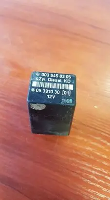 Mercedes-Benz C W202 Other relay 0035458305