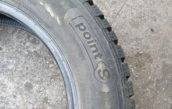 Skoda Octavia Mk2 (1Z) R15 winter/snow tires with studs 19565R15