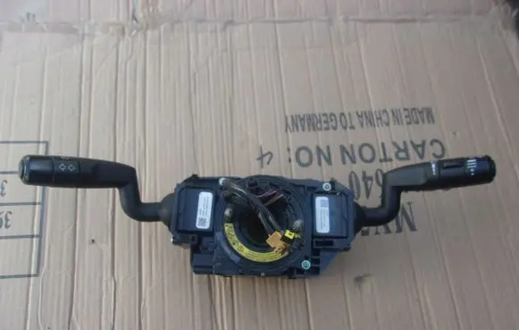 Land Rover Freelander 2 - LR2 Tailgate/trunk/boot open switch 6G9N13N064ZG