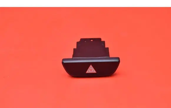 Toyota Yaris Hazard light switch 15D509