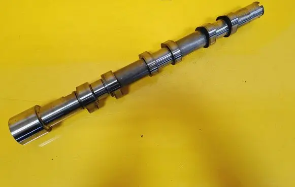 Audi A6 S6 C6 4F Camshaft 06E109102AD