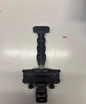 BMW X7 G07 Rear door check strap stopper 7451348 33M20