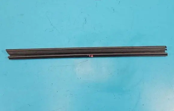 Dacia Duster III Front door rubber seal 1811241542 IMPRK1569621