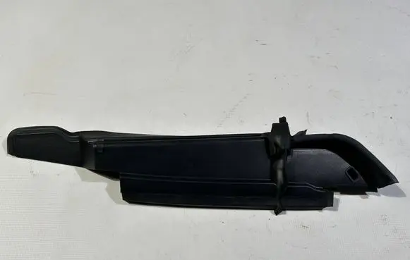 Fender end trim