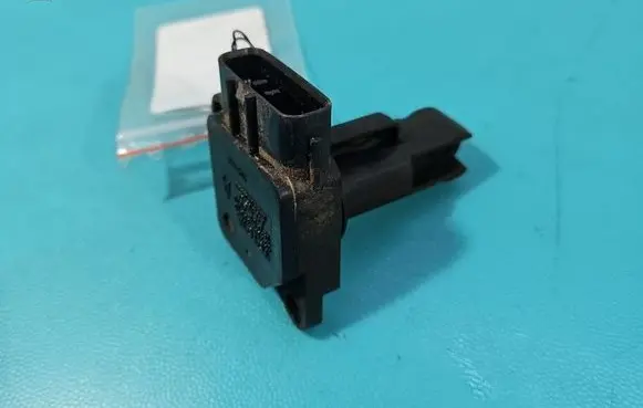 Toyota Land Cruiser (J120) Mass air flow meter 22204-30010 IMPRK1521681